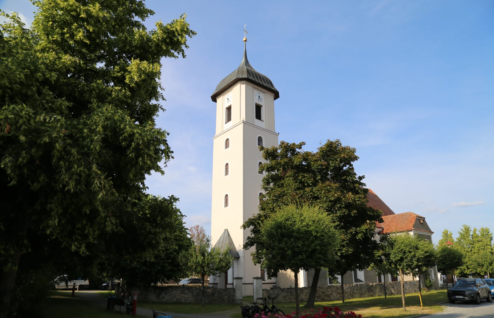 tour-malschwitz-kirche-neu-1